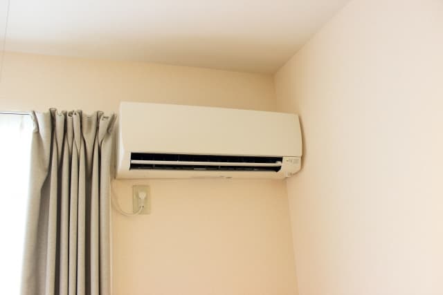 新築子供部屋エアコン取付け時期 特殊な配管