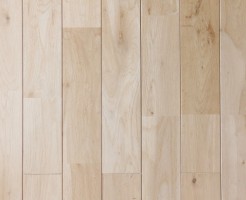 新築キッチン床材無垢材のメリット